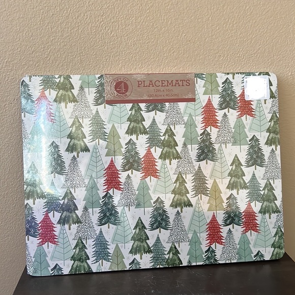 Benson Mills Set of 4 Placemats EvergreenChristmas Trees Colorful Red Green Cork - Picture 2 of 2